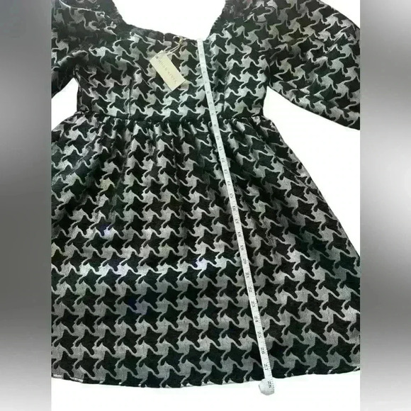 Moon River Metallic Black/ Silver Dress Size Medium. Great for parties new - Picture 7 of 9